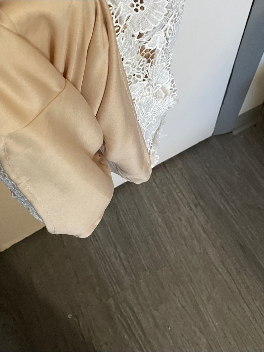 New, Amazon White Lace Overlay beige Slip Womens Dress size M maxi, form fitting - Picture 8 of 10